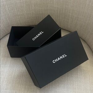CHANEL Black and White Branded Gift Box Duo